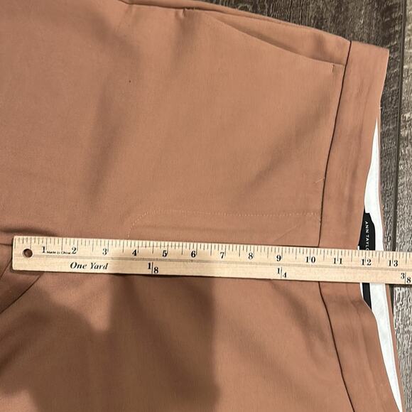 Ann Taylor Women's Signature Trouser Tan Size 10 - Picture 4 of 8